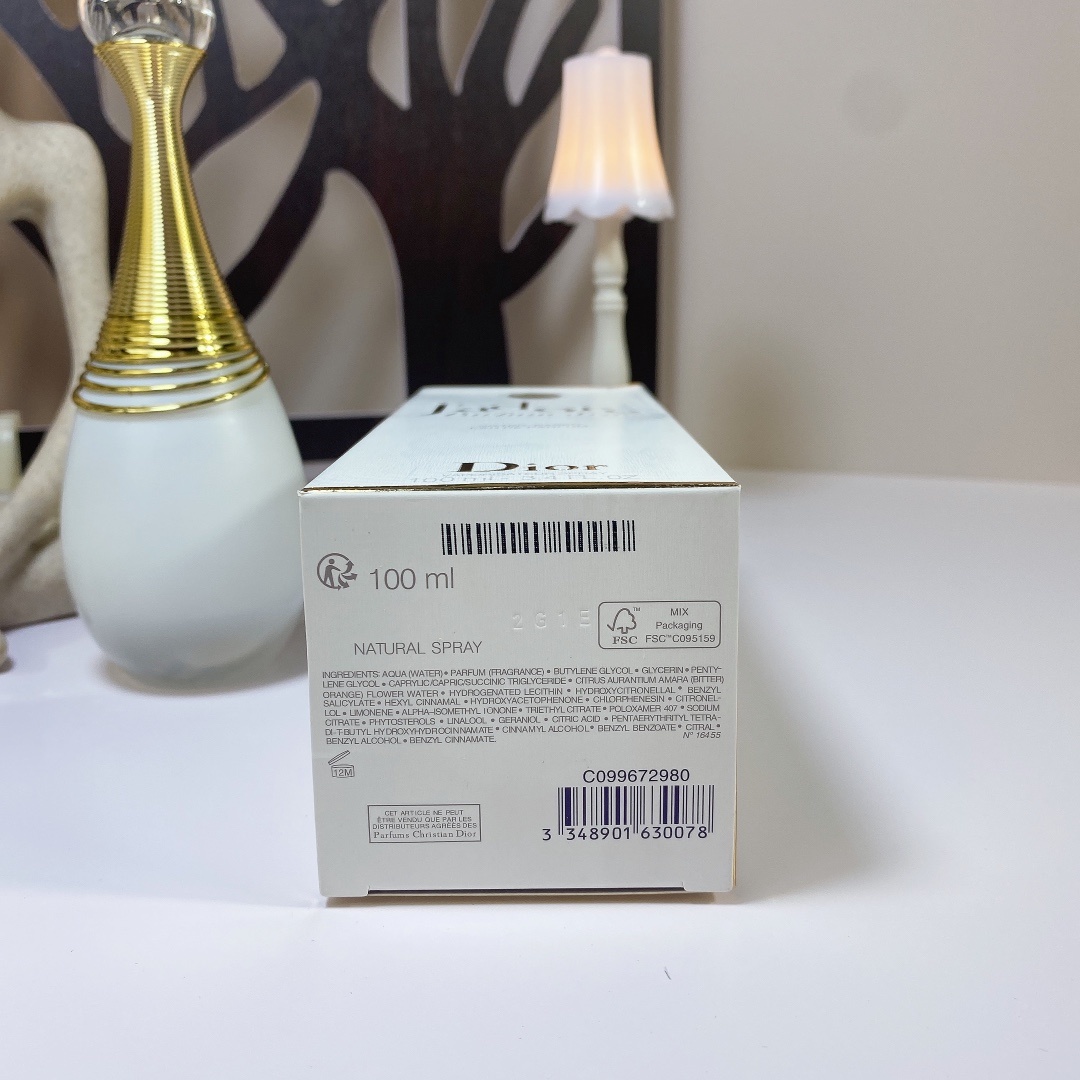 Perfumes 16