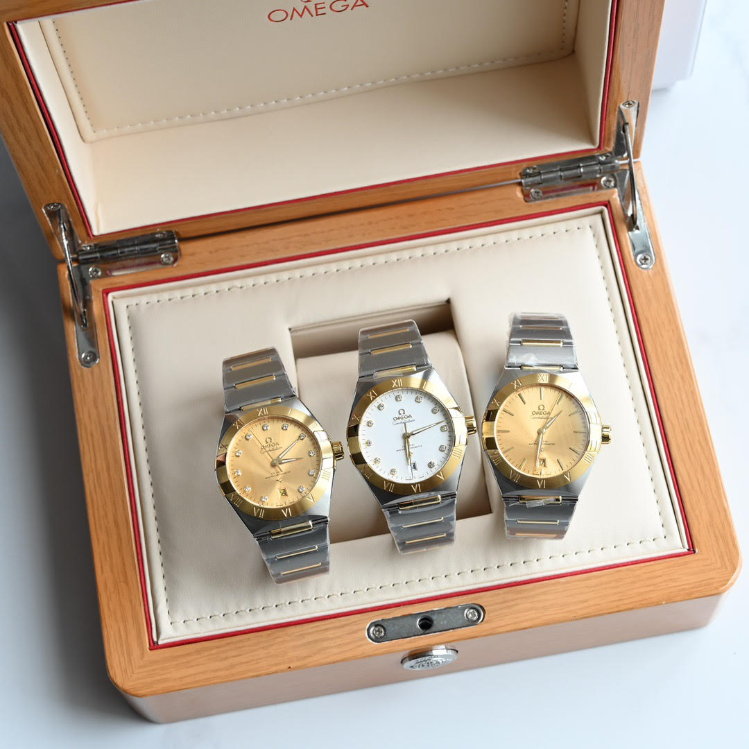 Luxury Accessories 95