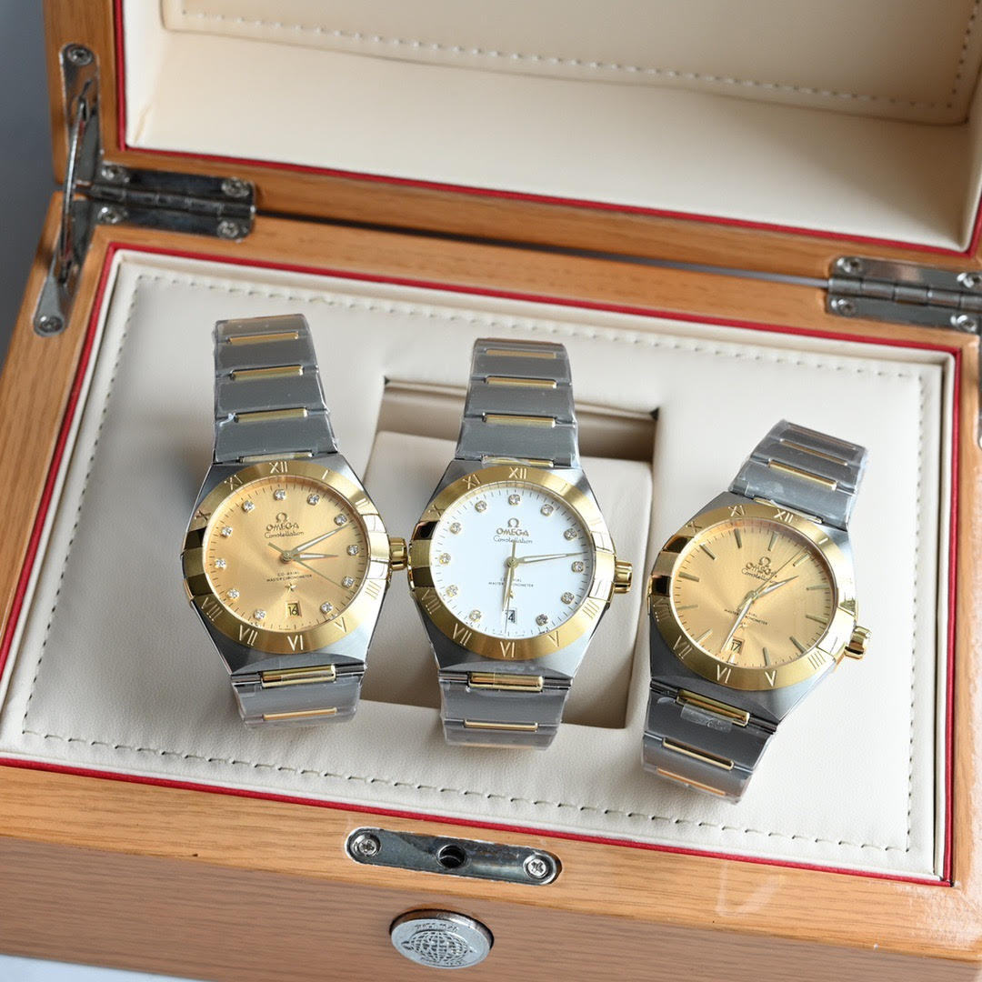 Luxury Accessories 94