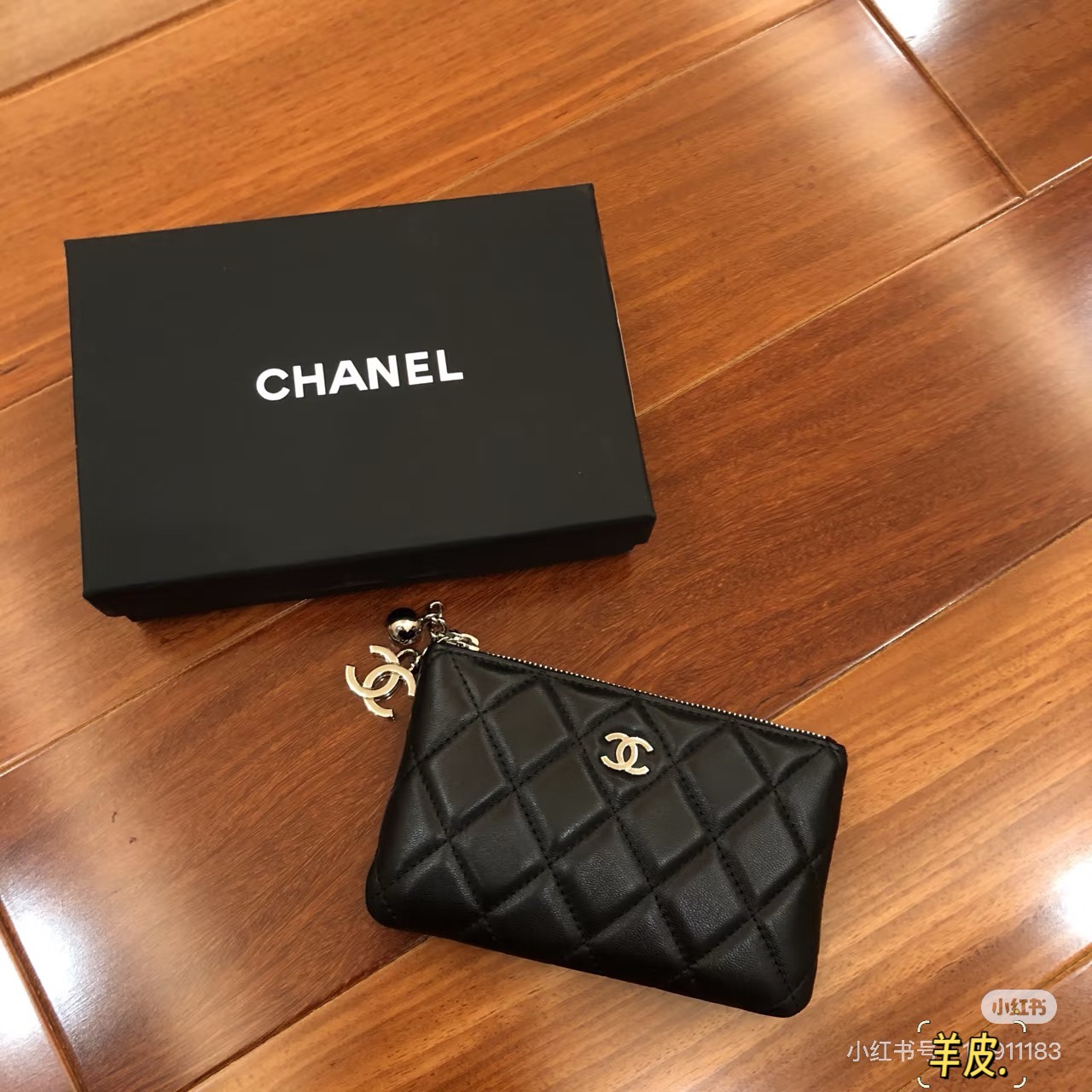 Luxury Accessories 51